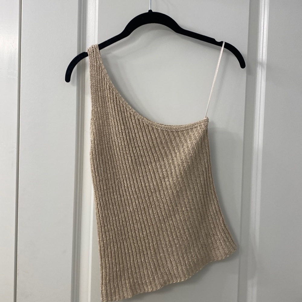 one shoulder top